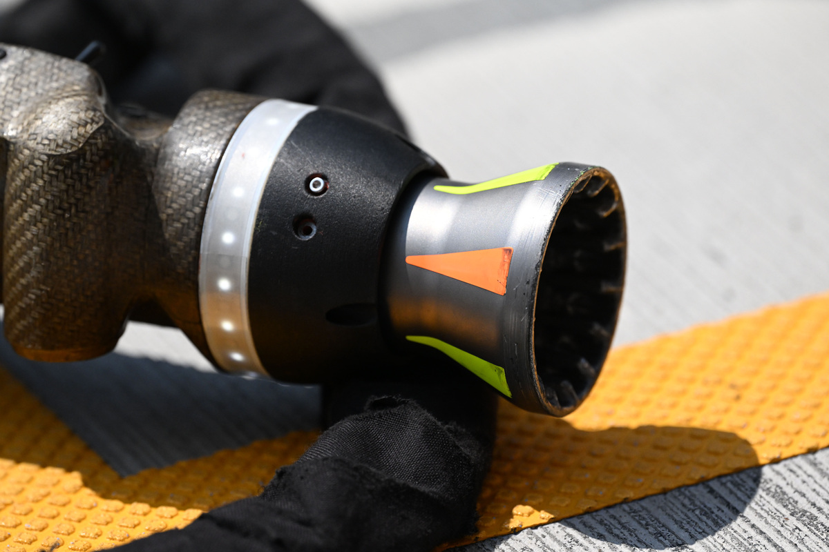 EDC手电：日常携带的照明神器，小巧强大，满足您的各种需求