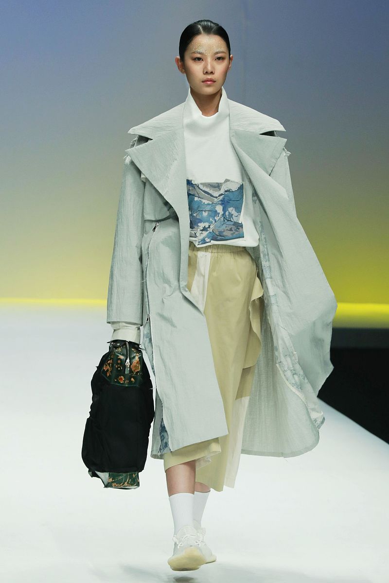 四川省服装艺术学校服装设计专业前景好不好