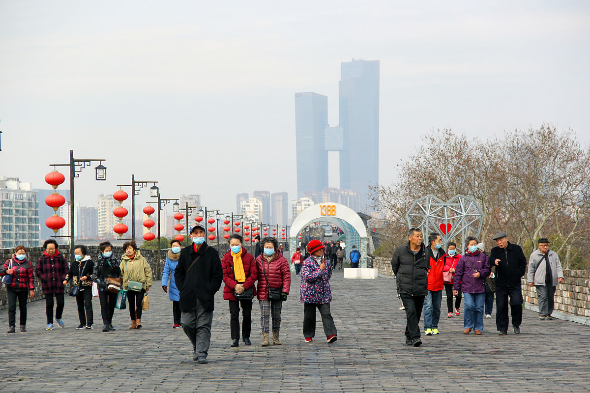 南京中华职业教育中心招生办联系电话
