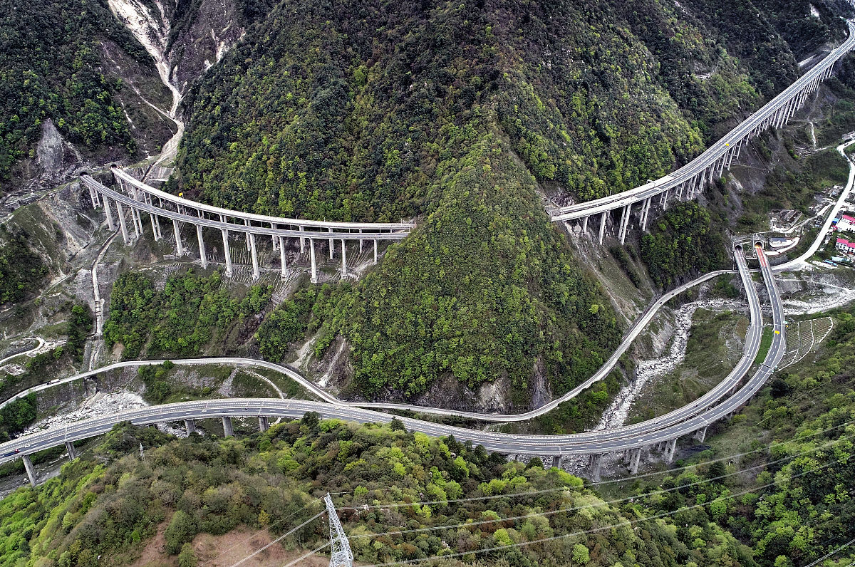 关于凉山建筑新办流程是什么字