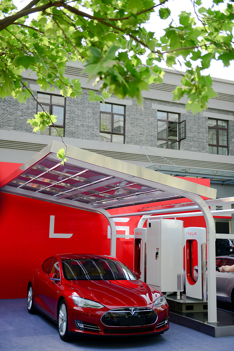 2014年04月22日,北京,世界著名纯电动汽车生产厂家特斯拉(tesla)于当
