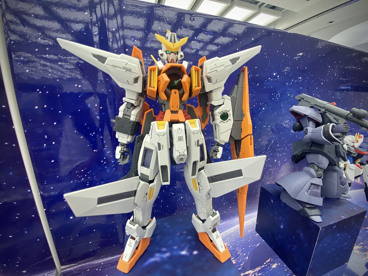 万代 PG UNLEASHED 元祖高达PGU RX-78-2盒子尺寸多大