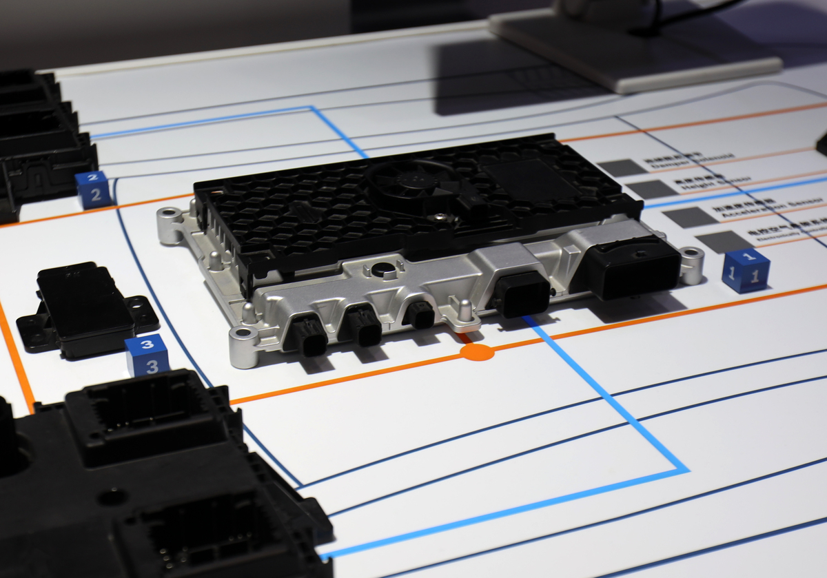 两台不同配置的电脑怎么互换固态硬盘