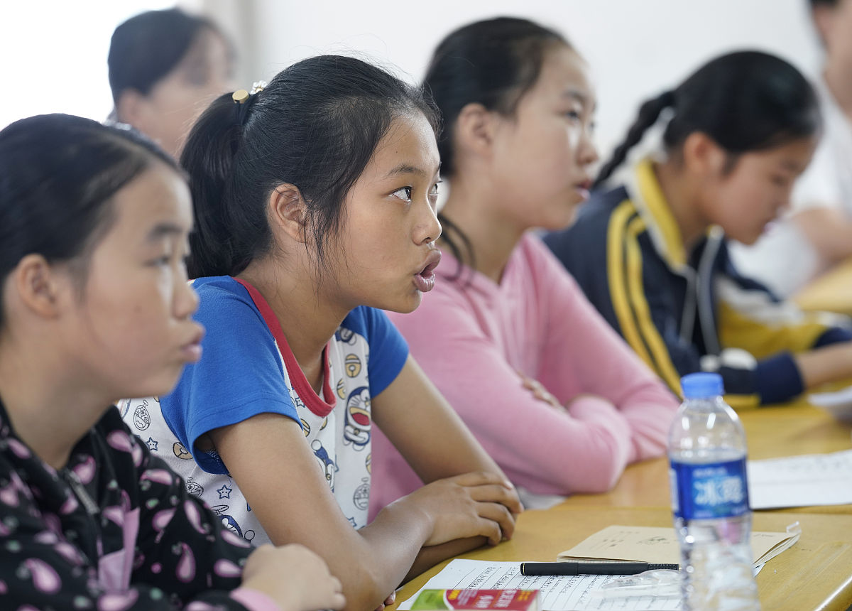 重庆工商学校2019年招生简章
