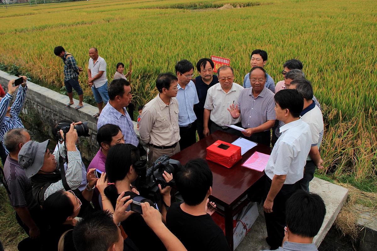 如何获得赣州农村振兴局'少年农场项目'授权