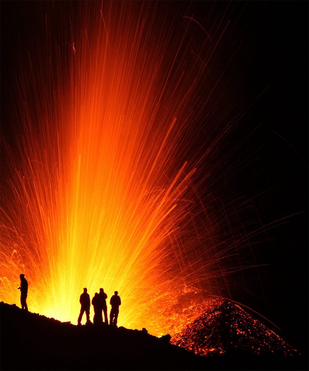 形容内心狂热：如火焰山般炙热