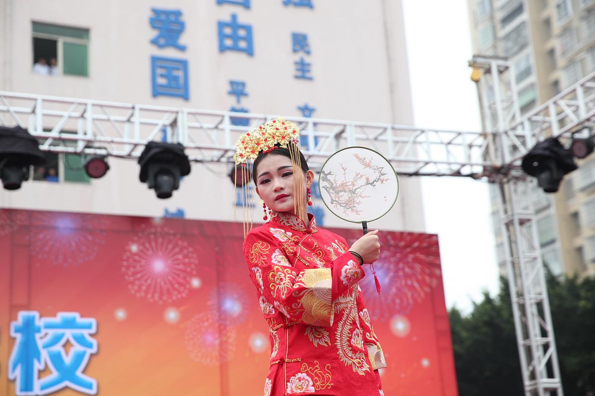 兰州市商业学校五年制大专2021年什么专业好就业