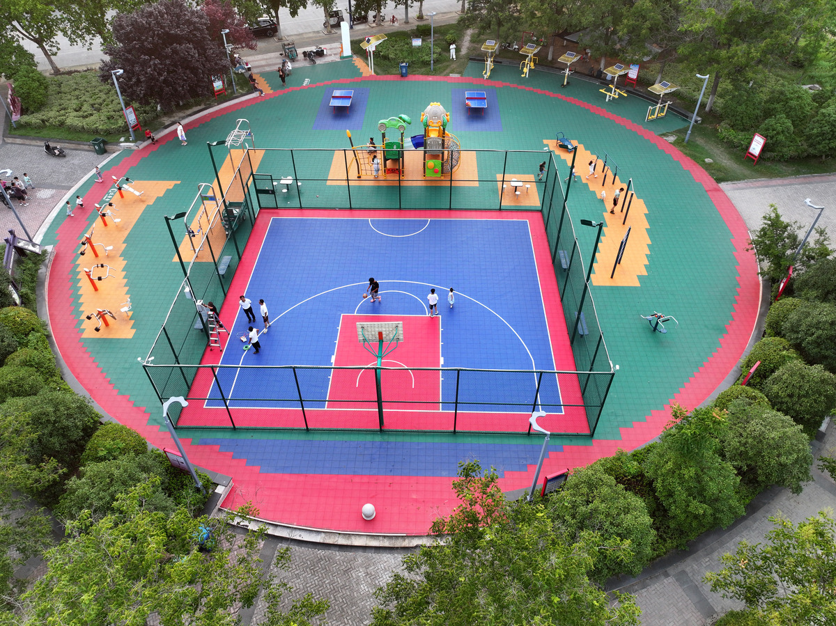 湛江市社区体育公共设施配置问题研究：现状、原因及对策