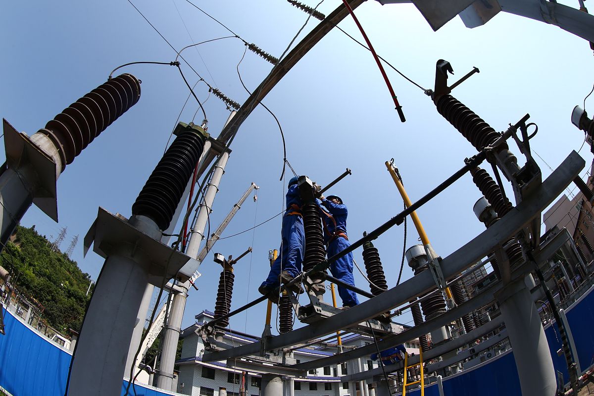 关于成都电力总承包收购详细过程字 关于成都电力总承包收购详细过程字