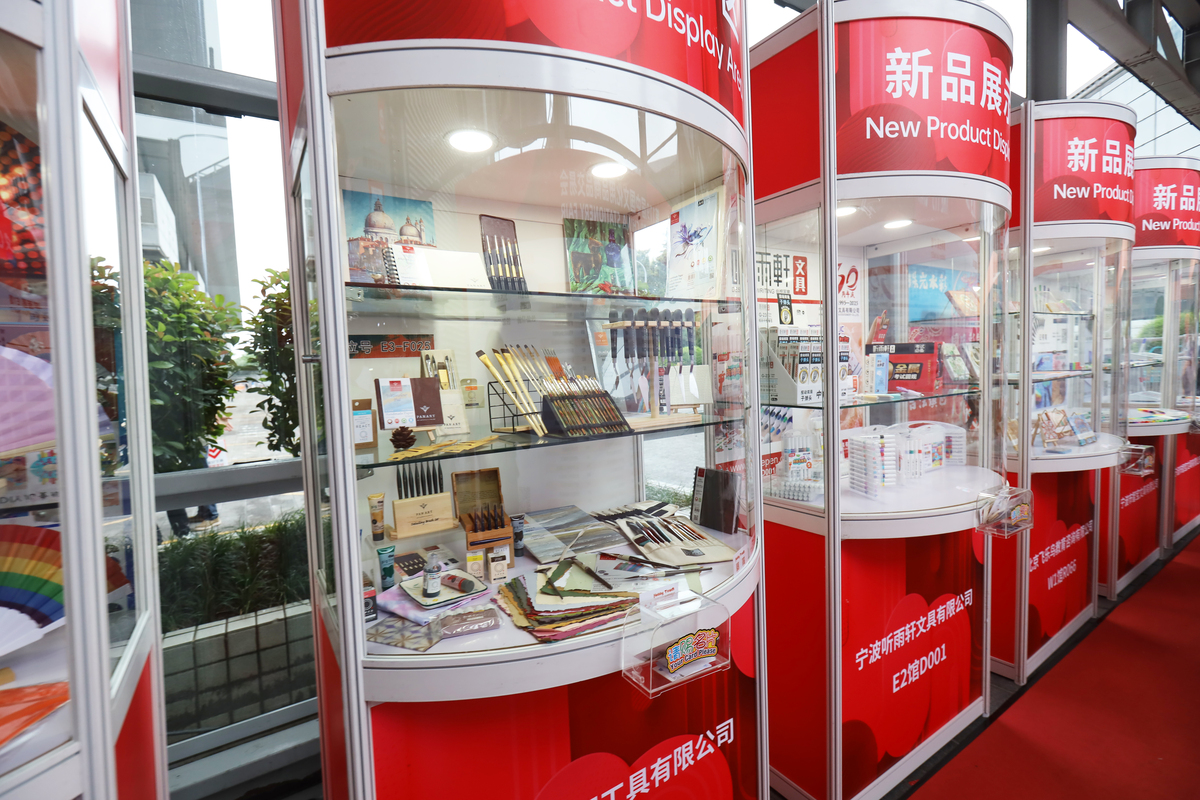 黎光润滑油展台设计搭建_专业展台搭建公司【价格优惠】