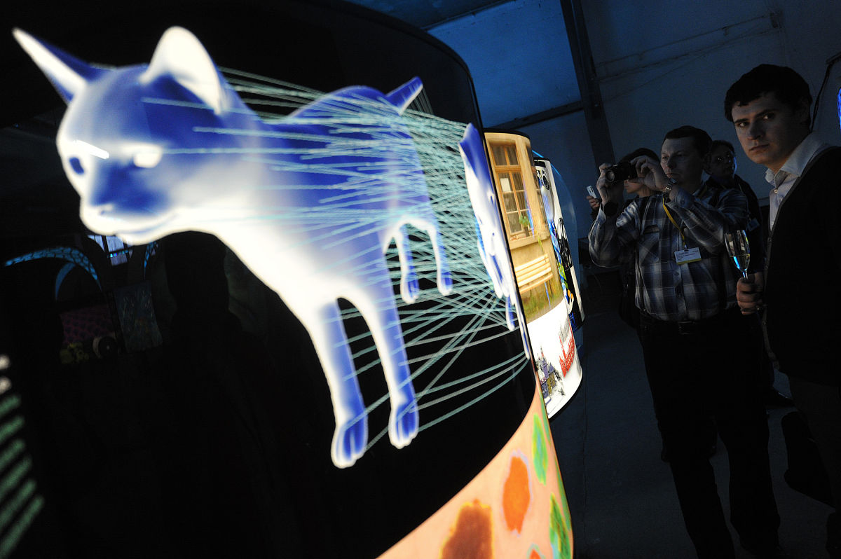 “水变油”骗局：科学原理与媒体责任