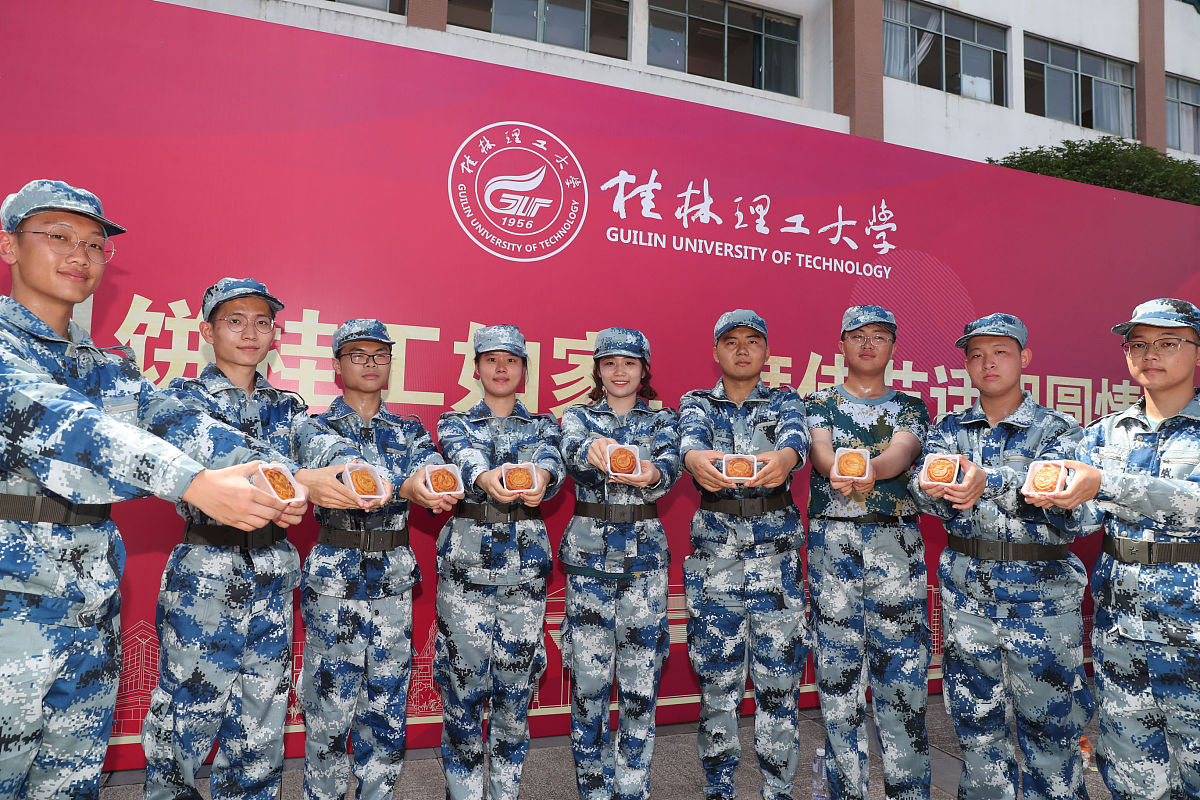 空军青少年航空学校在哪里