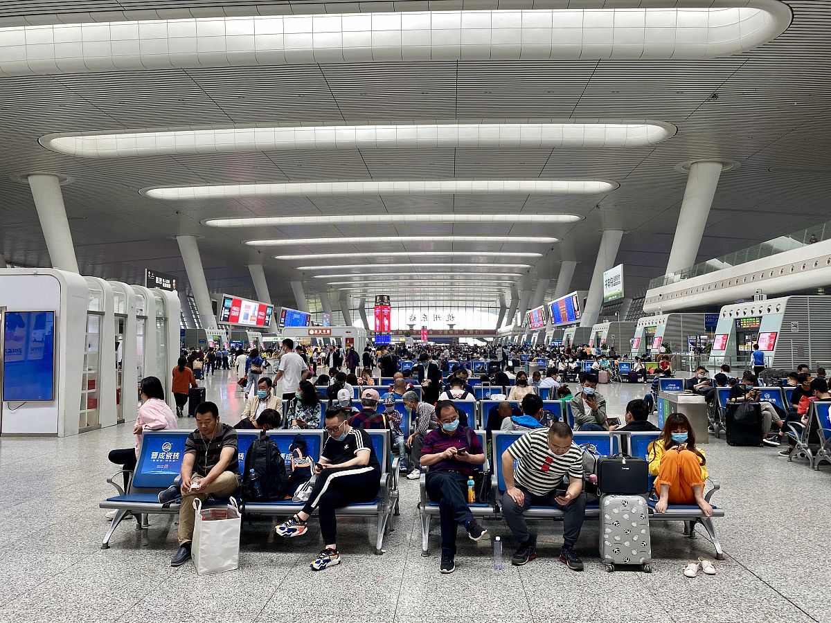浙江暑运客流爆棚！旅客吞吐量或创新高