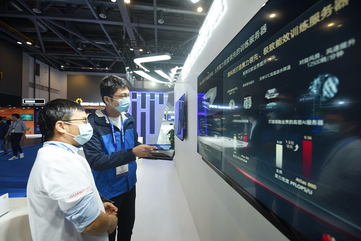 请根据主题观察中国、了解家乡来写一篇关于东莞市的市情调研