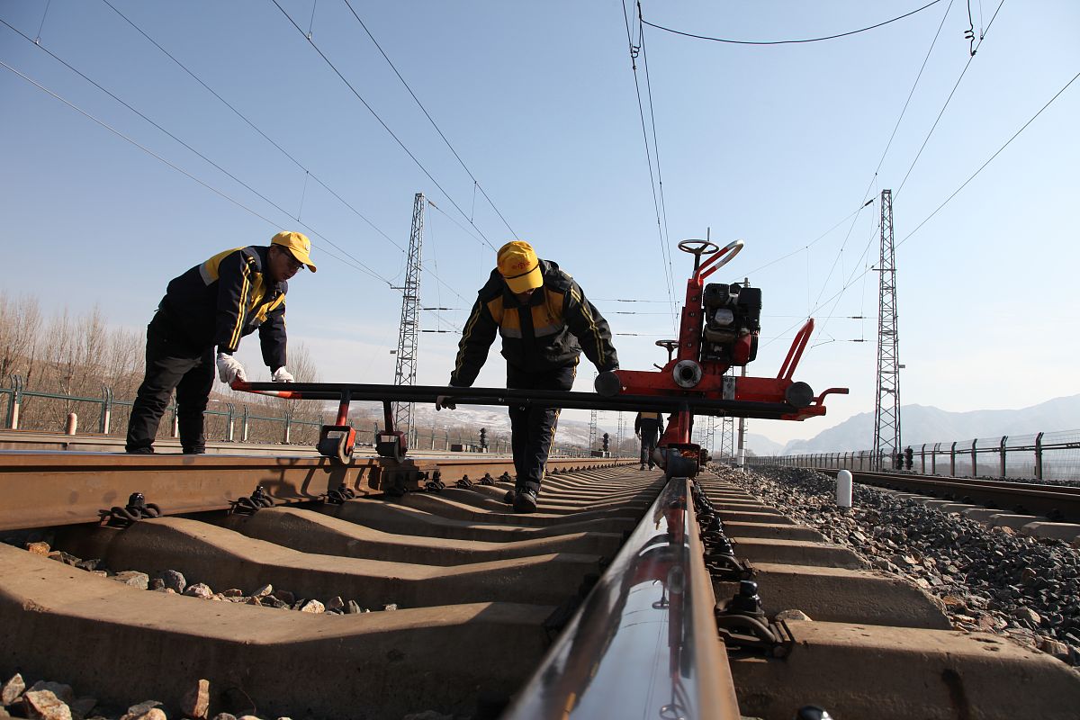 铁路行业从业前景好的专业有哪些