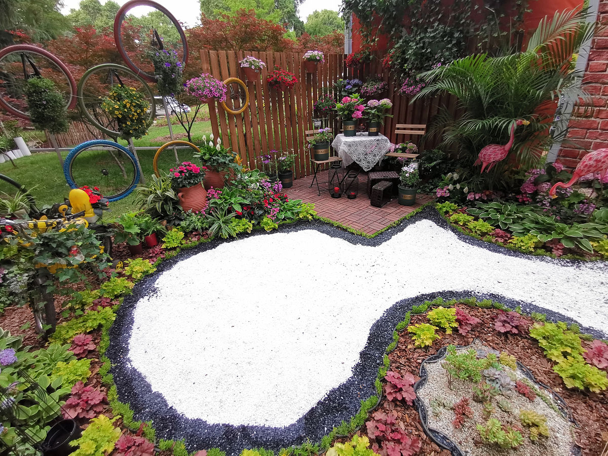 设计学院环境设计学生。采风园林目的意义