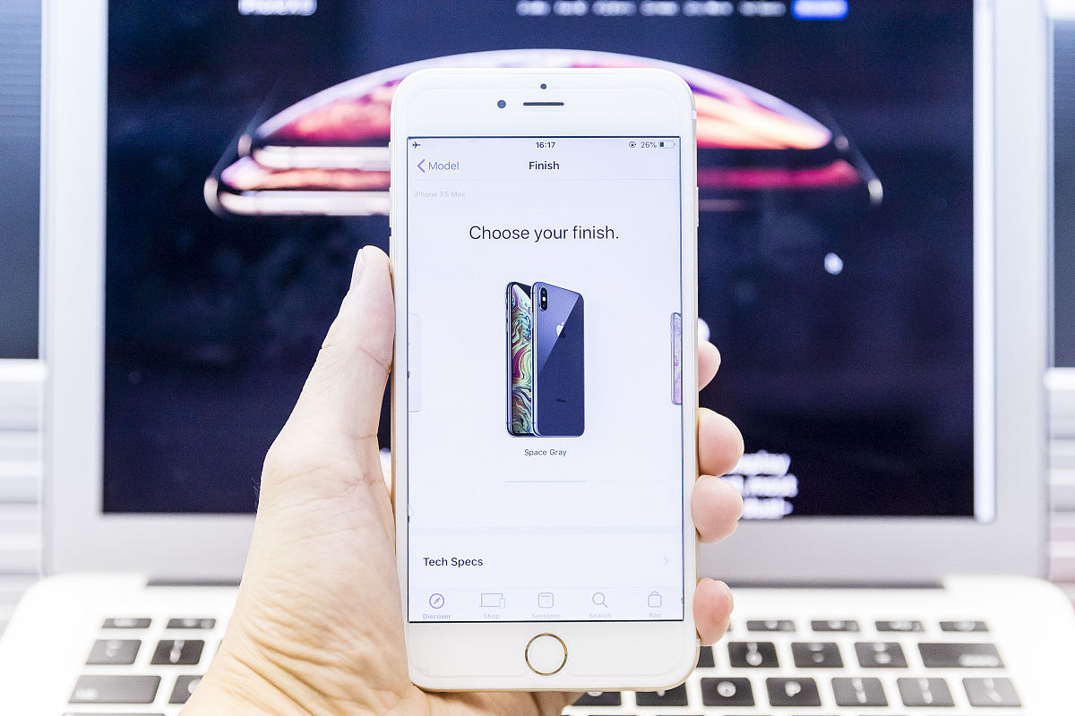 iPhone XR vs XS Max: 哪个更适合你？