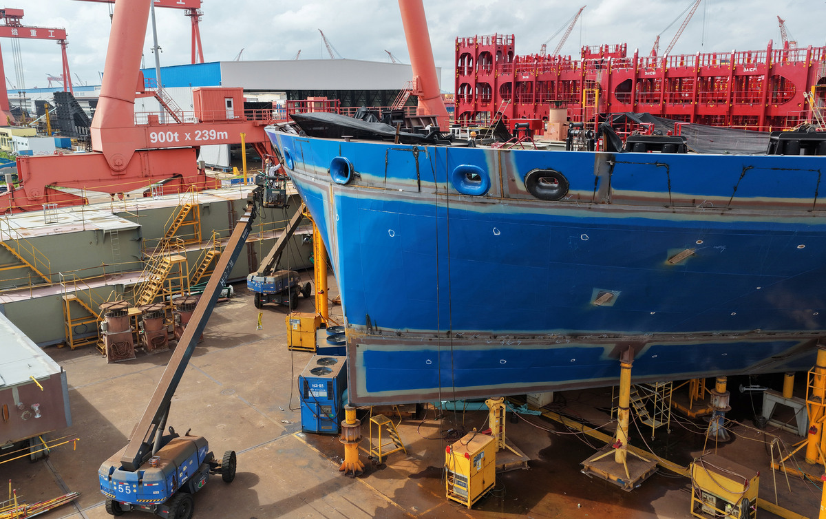 集装箱船'新远隆6'与油船'港龙发展'碰撞沉没：货物保险人公估人处理指南