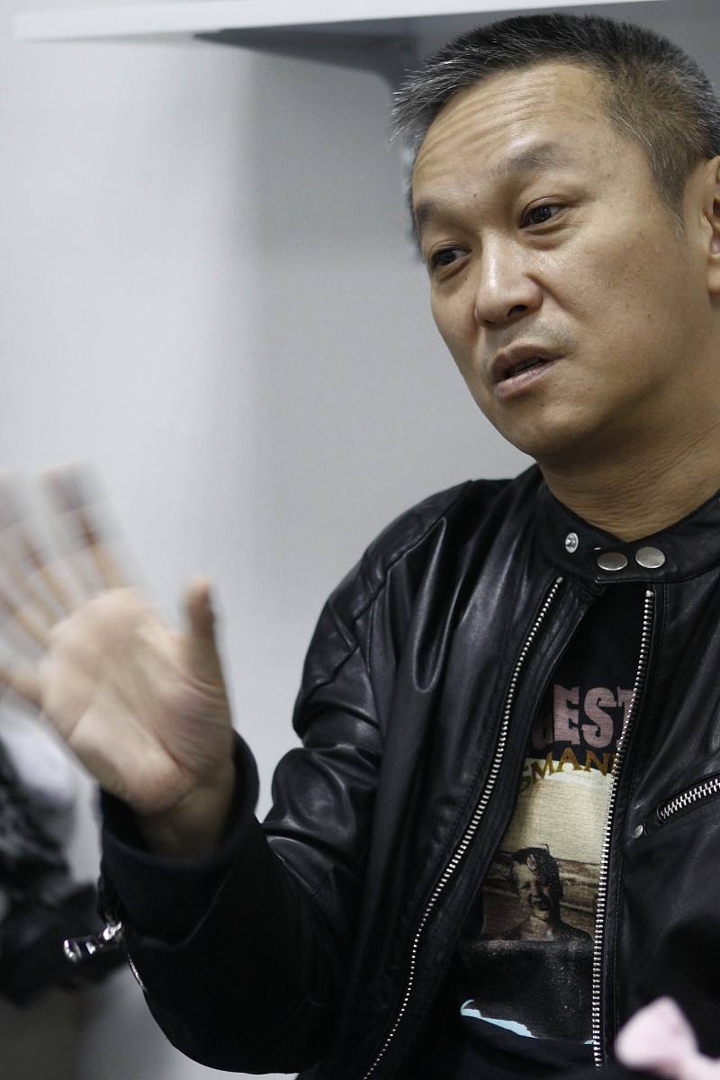 2010年4月16日,香港,《十月围城》导演陈德森在香港金像奖开奖之前受