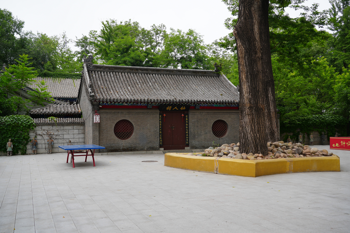 北京陶然亭慈悲庵导游介绍：历史、文化、建筑和禅修体验