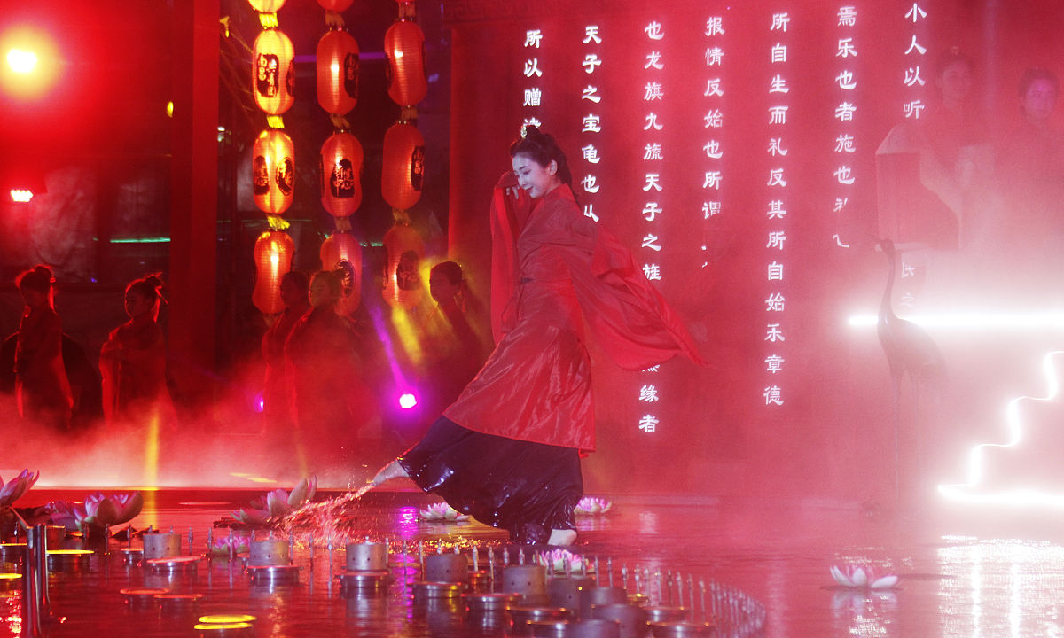 幻阙歌：融合古典与电子的古风音乐作品