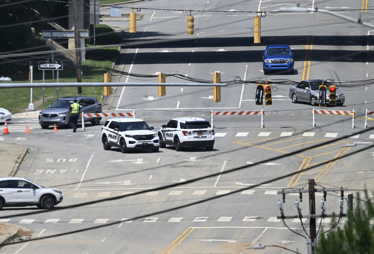 汽车越界行驶：定义、英文释义及危害