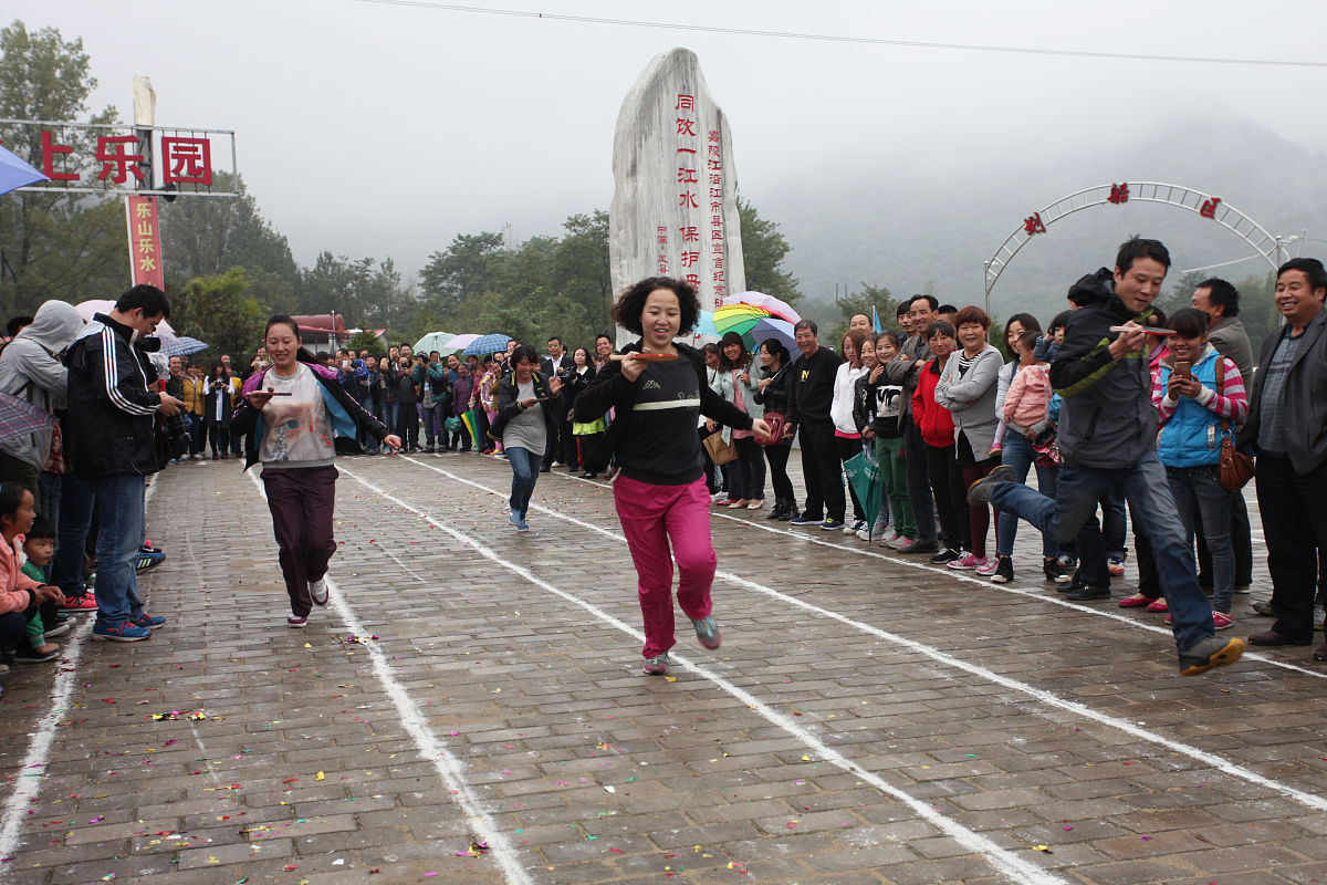 凤县职业教育中心2019年招生简章 - 培养高素质职业人才