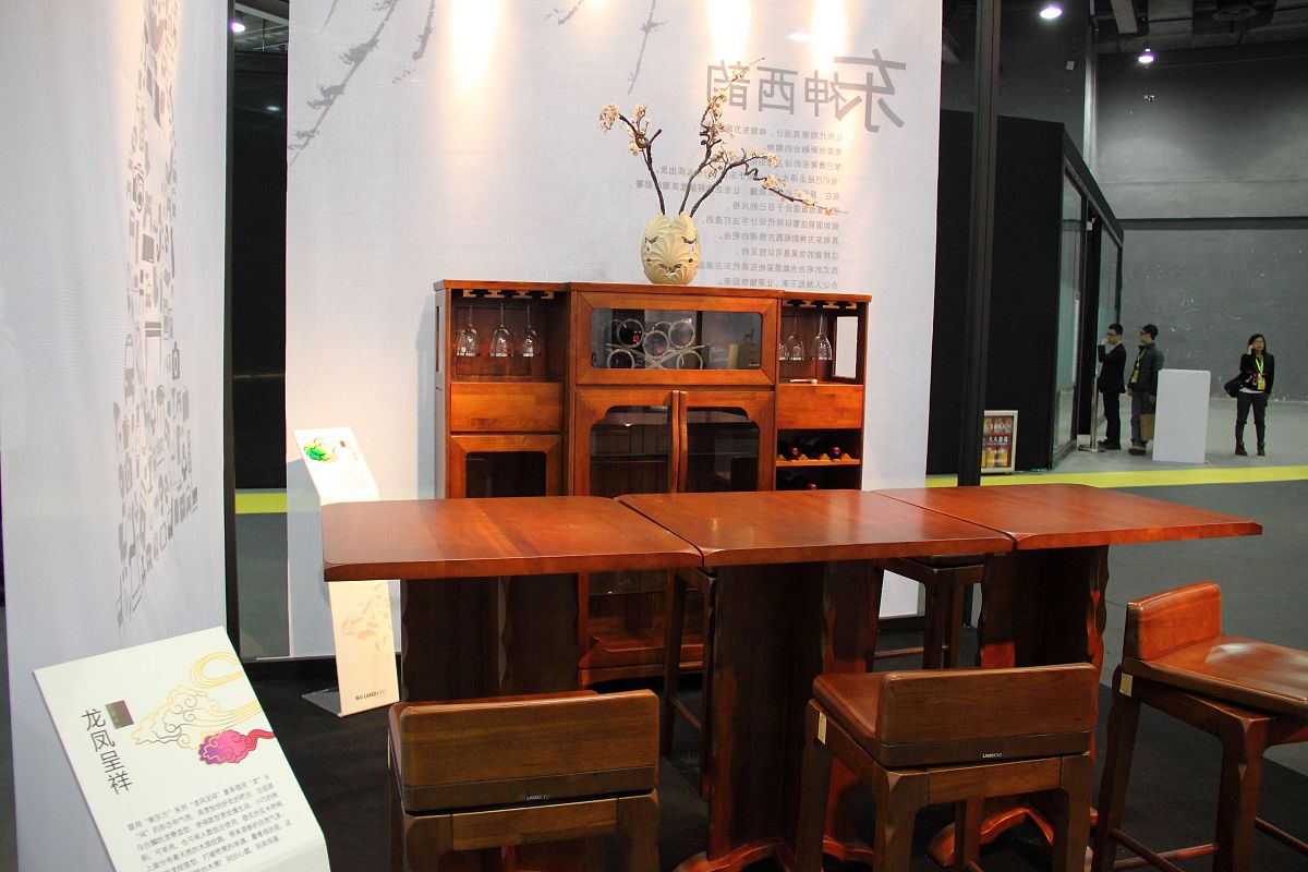 山东省威海艺术学校3+2大专2023年有哪些专业