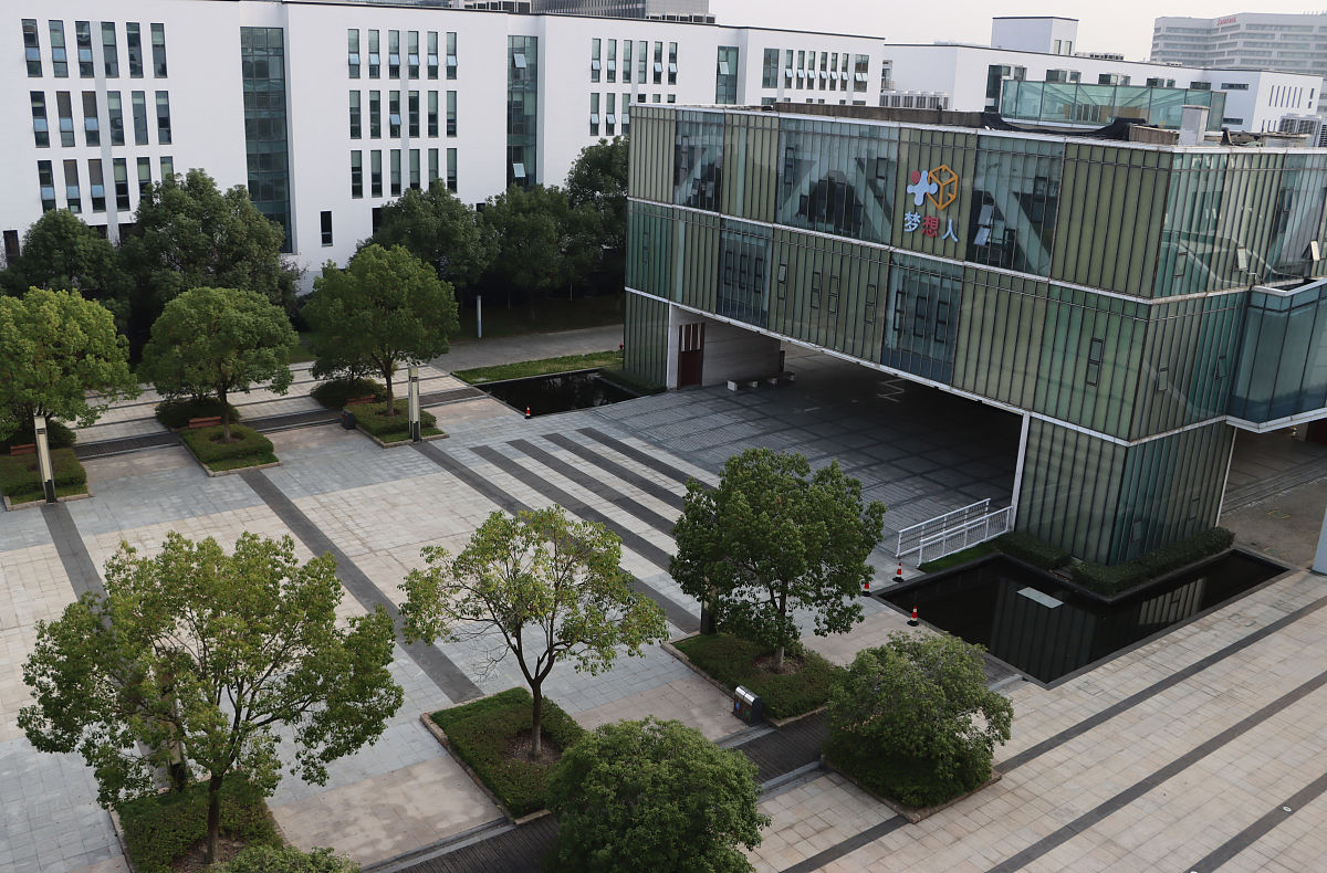 同济大学土木大楼改造建议：打造绿色、智能、以人为本的学习空间