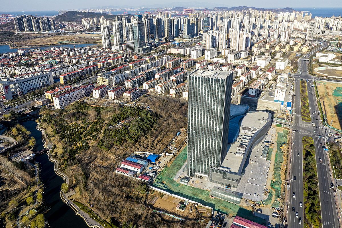 青岛市城投平台的综合水平如何