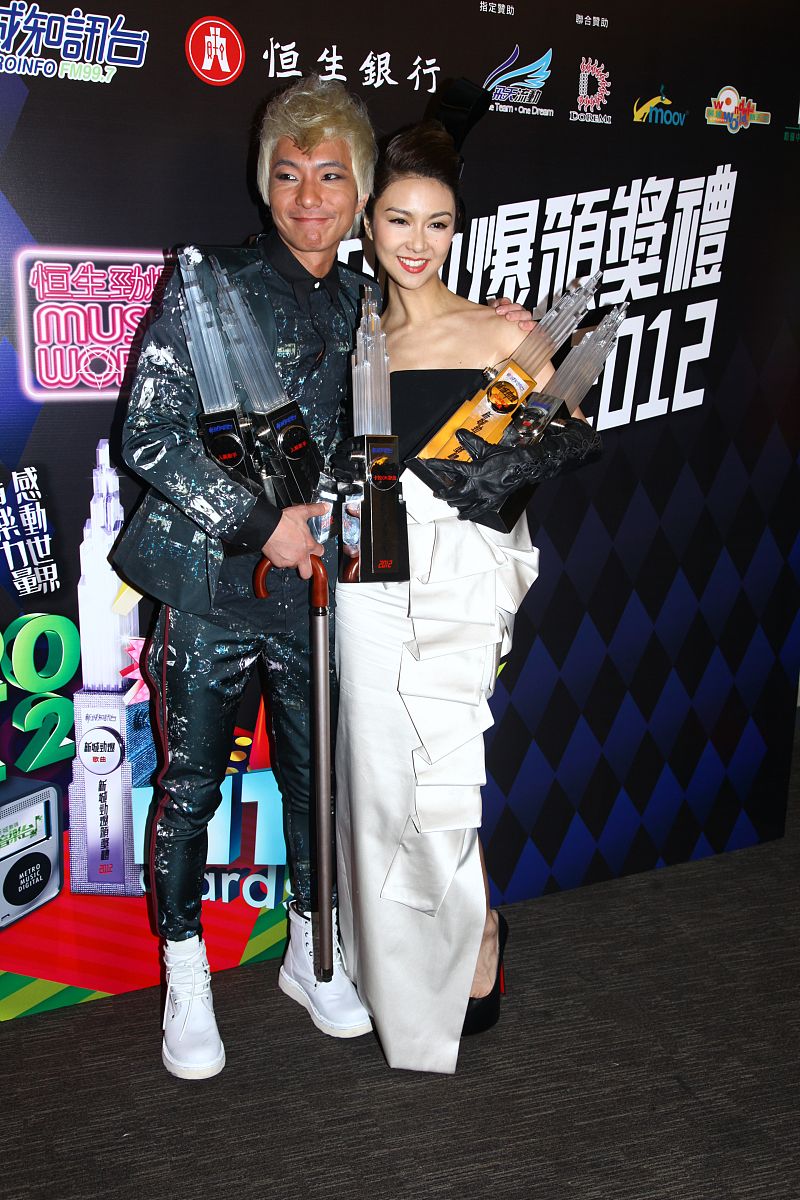 《播音主持语音与发声1》是一门应用性极强的实训课程将改课程考核设置为平时成绩50、期末成绩50的理由。