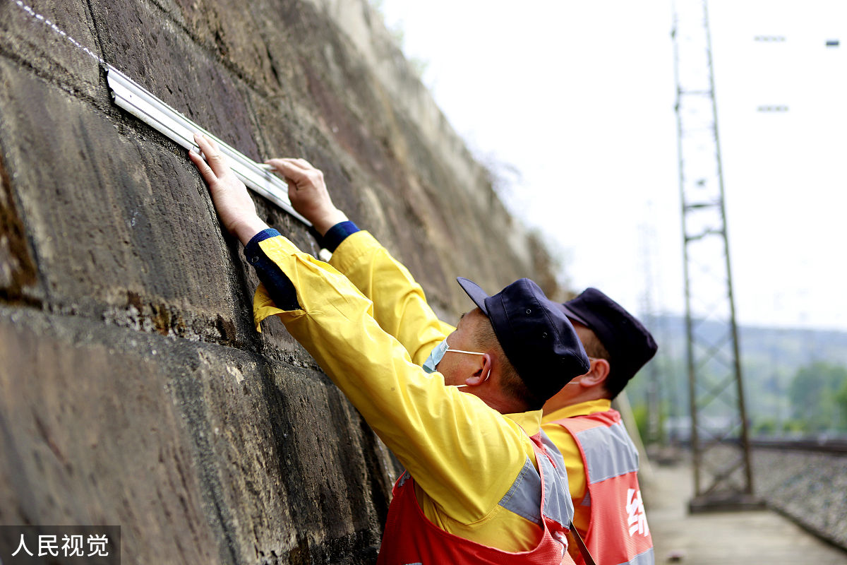 成都铁路运输学校：选择铁路运输专业的理想之选