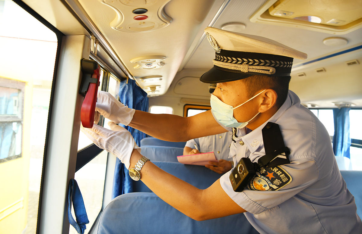 淳安育才学校2023年专业设置：文理工商，特色专业，国际课程