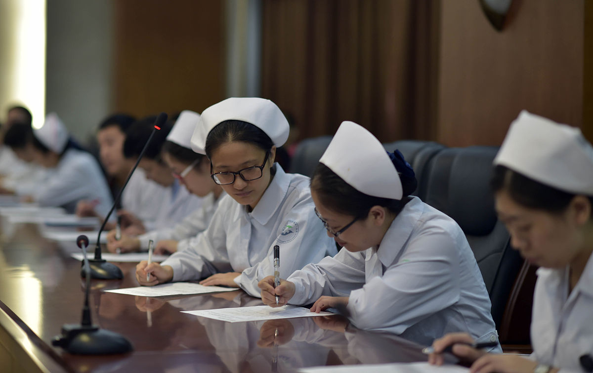 重庆护理专业学院排名：哪个学院最适合你？