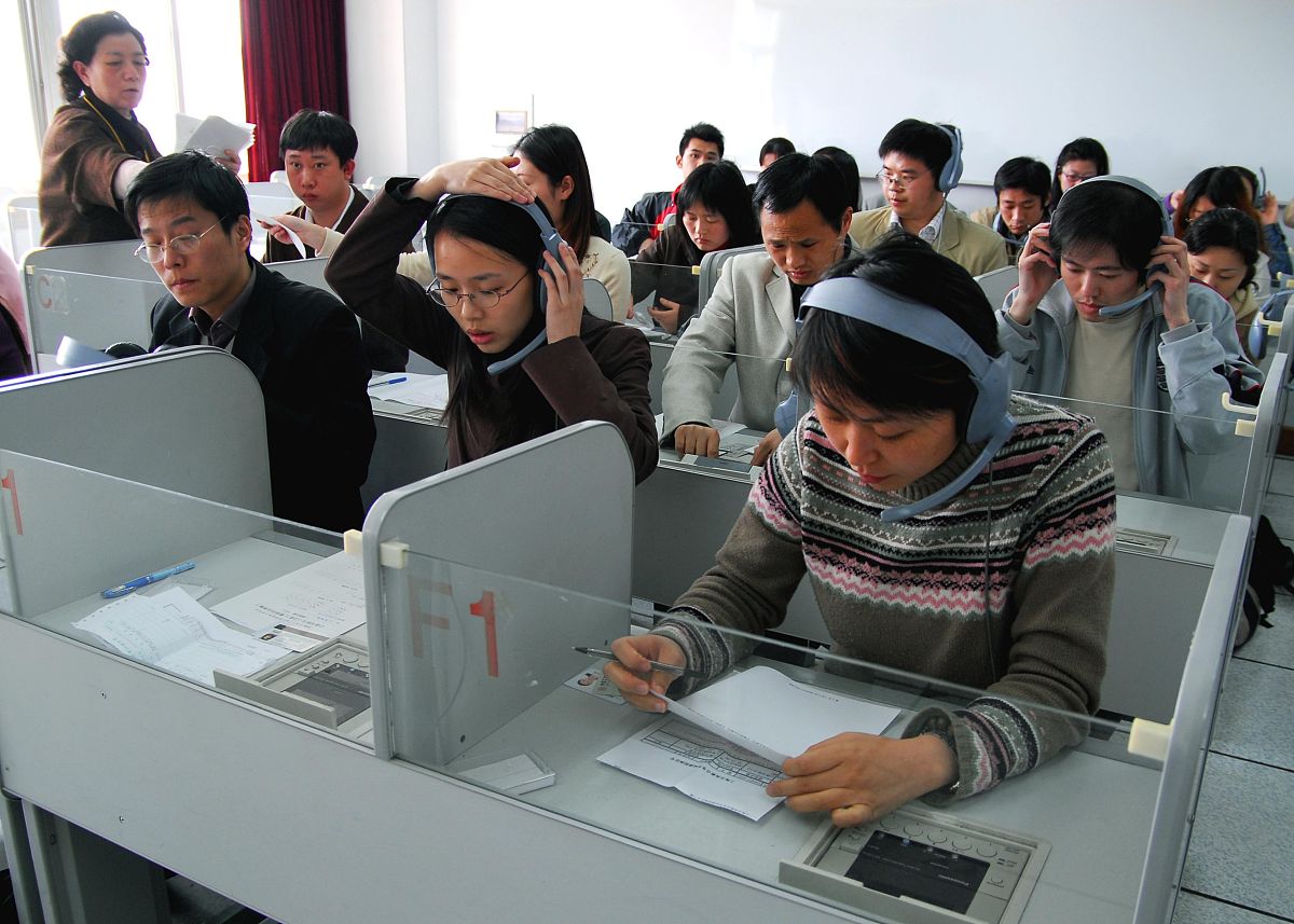 沿河县中等职业学校计算机应用专业怎么样？课程内容有哪些？就业前景如何？