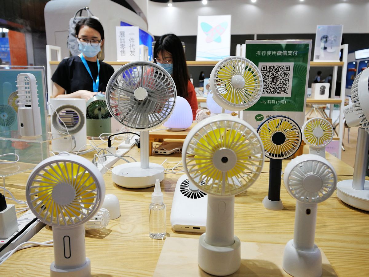 针对电风扇领域设计结构方向拟20个研发名称