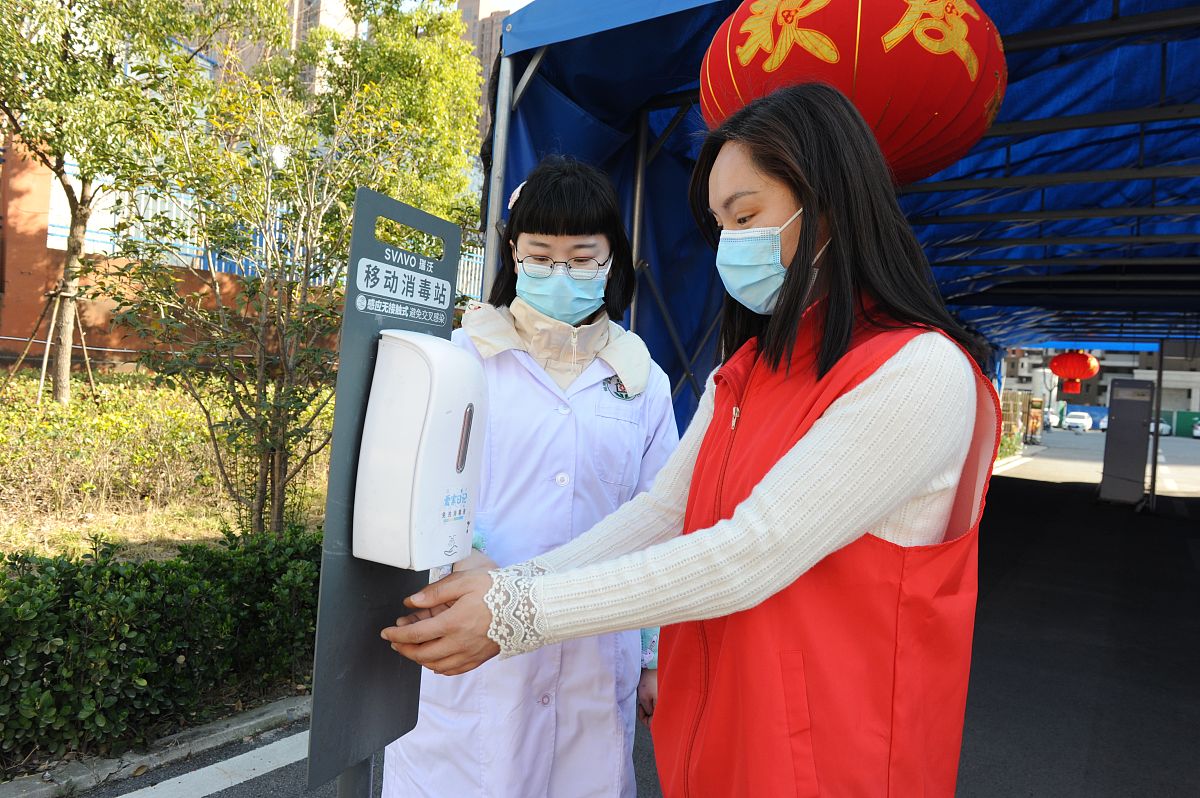 优秀大学生自我鉴定模板：思想、学习、工作、生活全面展现