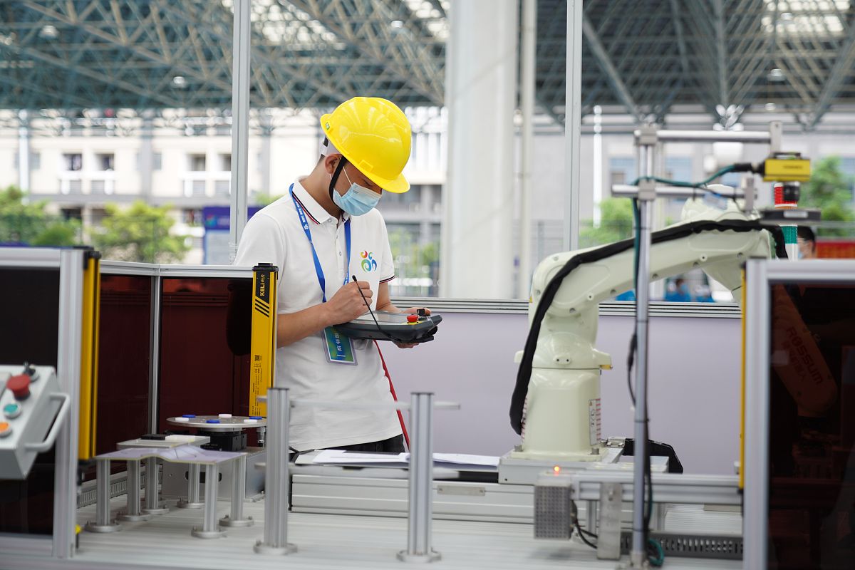 广东交通职业技术学院中专部地址在哪里