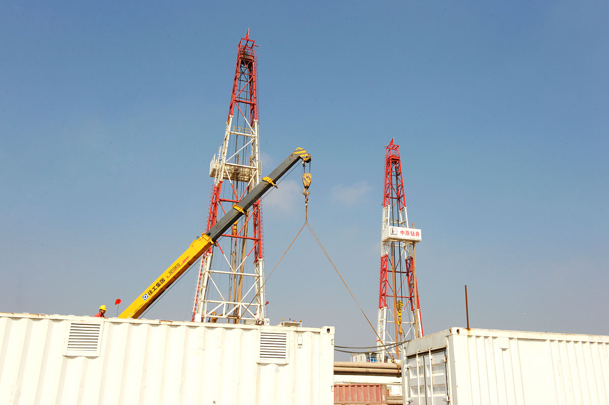 钻井地质基础知识：了解地质构造、岩性、结构、水文地质和灾害