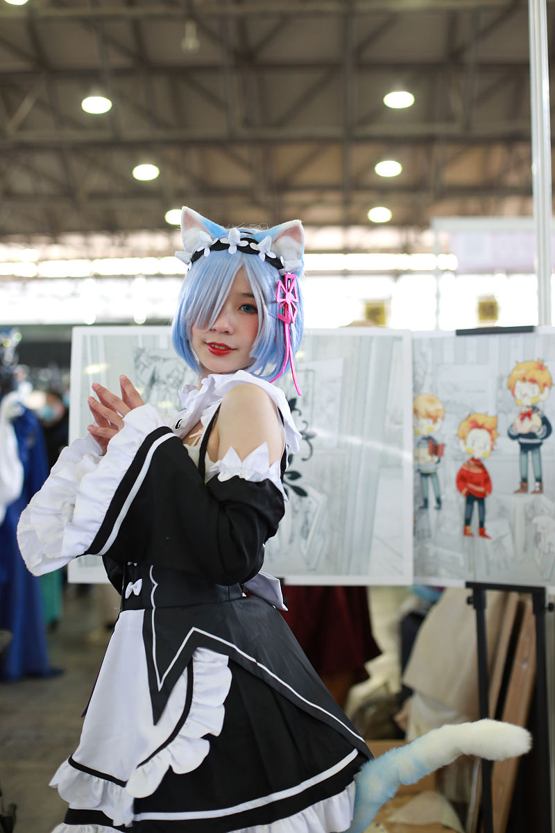 如何走近二次元世界？探索精彩的二次元文化指南