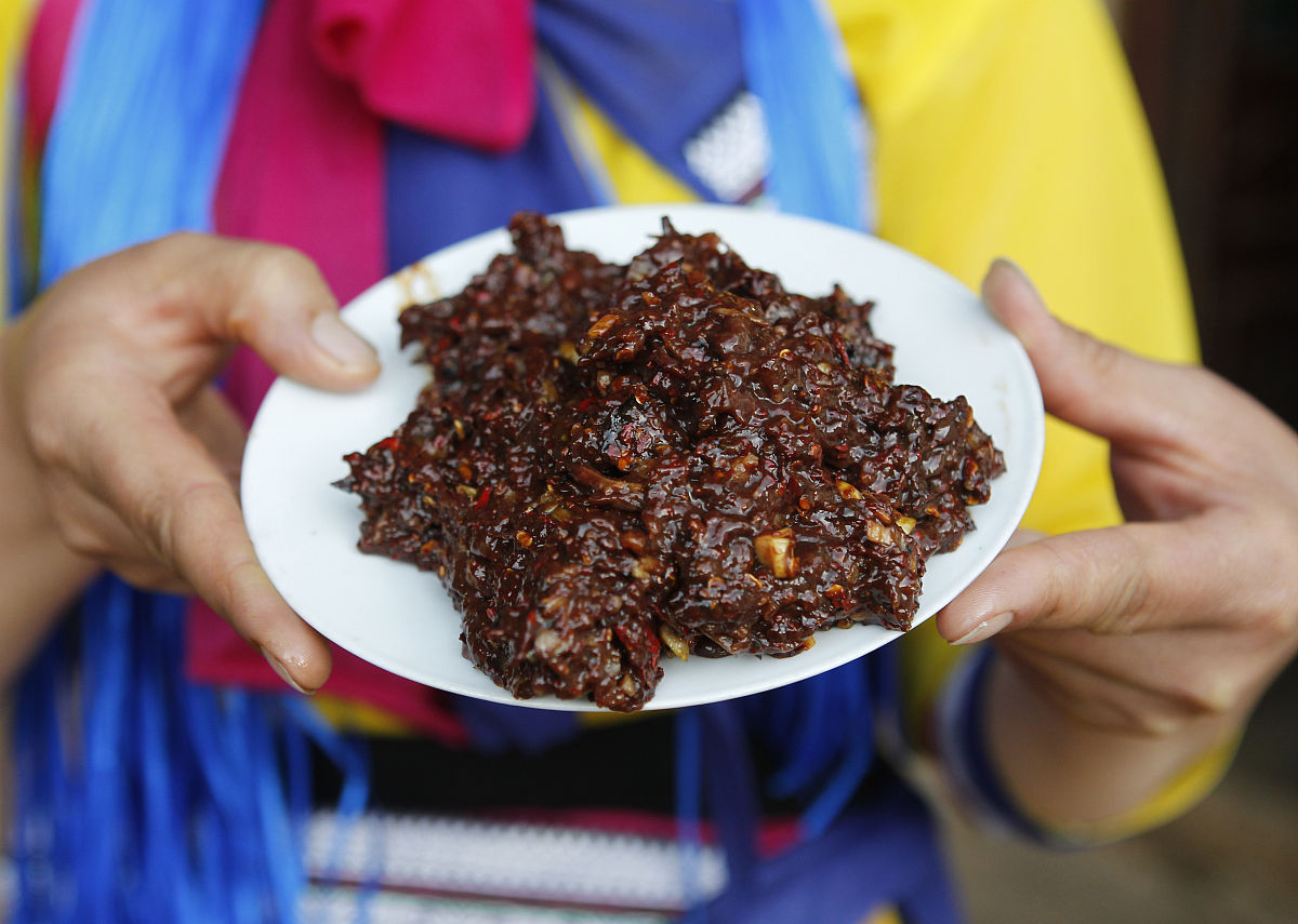 请把舌尖现象描述的简单通俗易懂