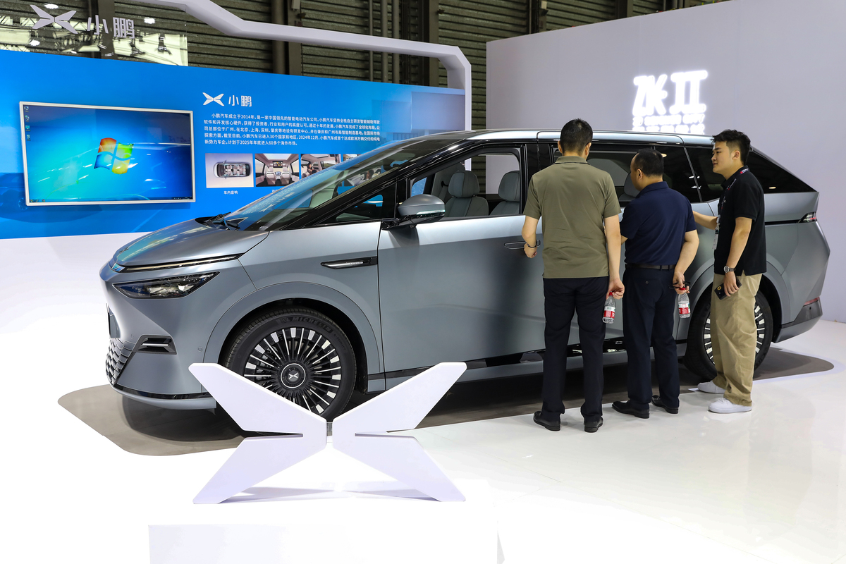 比亚迪仰望U8：百万级新能源越野车，开启预售！