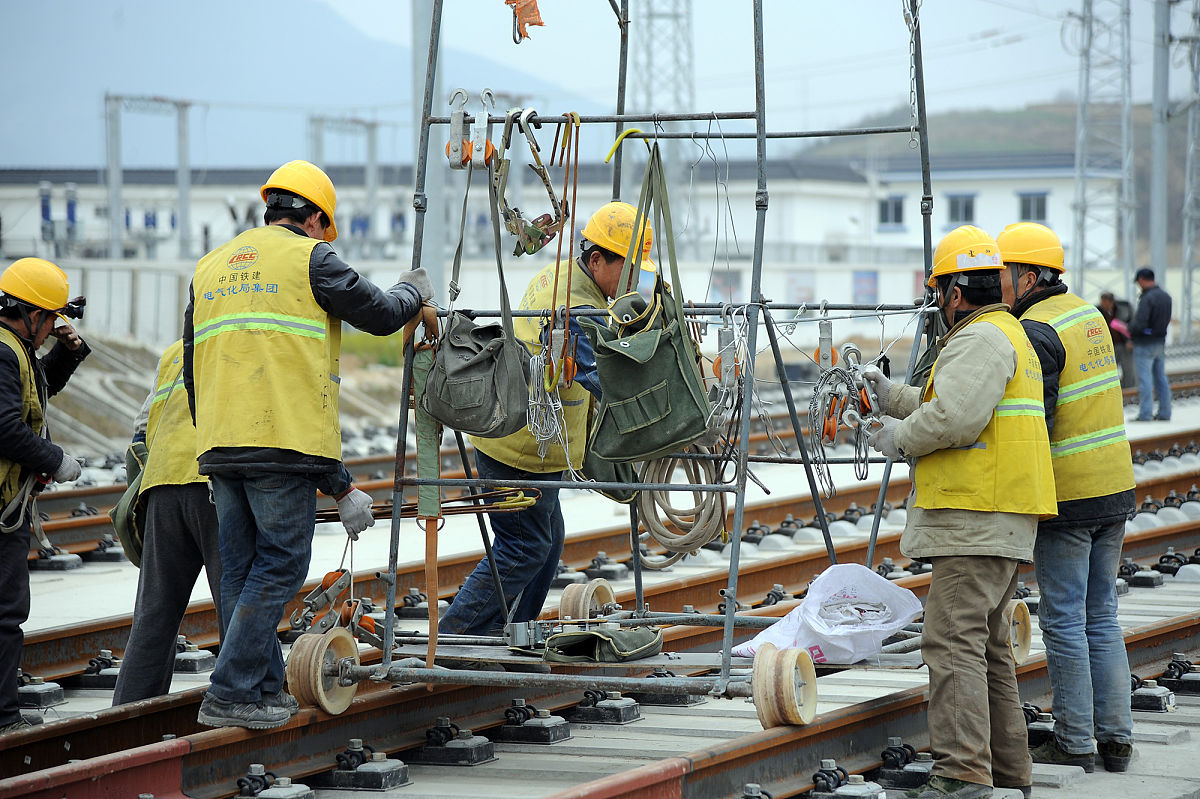 四川铁路学校：中国高速铁路人才培养的摇篮