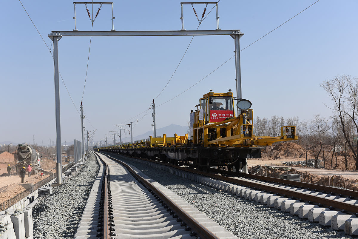 云南省迪庆州初中生学高铁学校要读几年-好不好