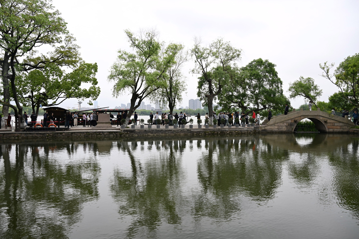 欢迎来到美丽的浙江嘉兴南湖景区