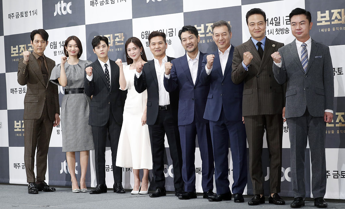 2019年6月13日,韩国首尔,艺人出席新剧《辅佐官》发布会.申敏儿 13   