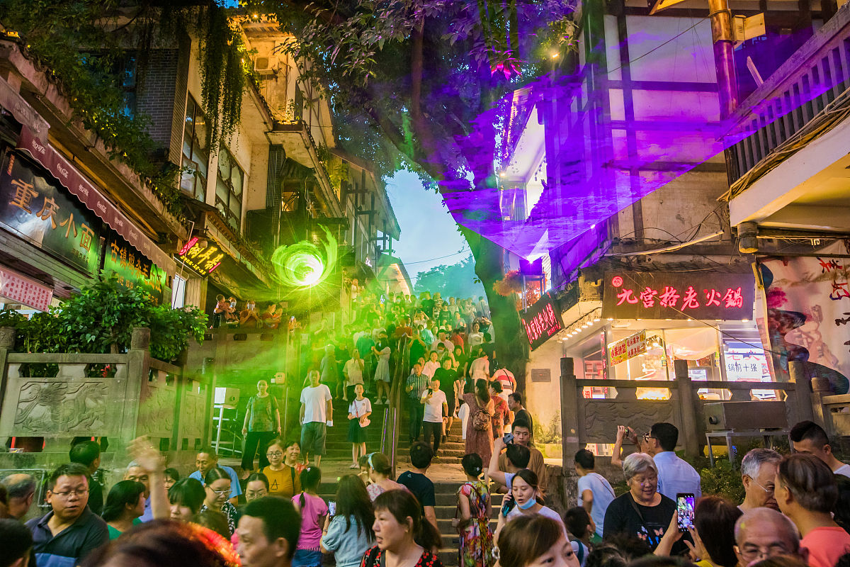 重庆西城技工学校2021年招生简章 - 打造未来技工人才摇篮