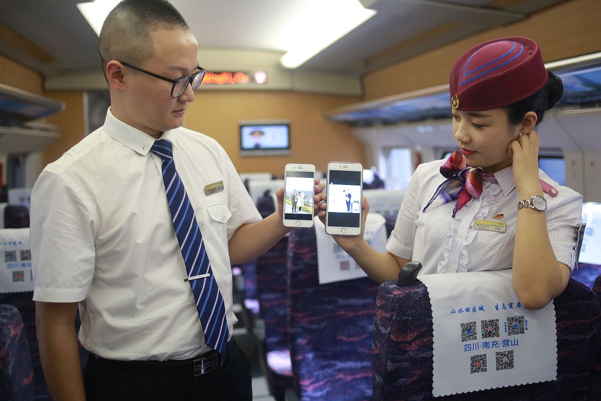 重庆微电子工业学校城市轨道交通管理铁路乘务专业招生-培养城市交通人才