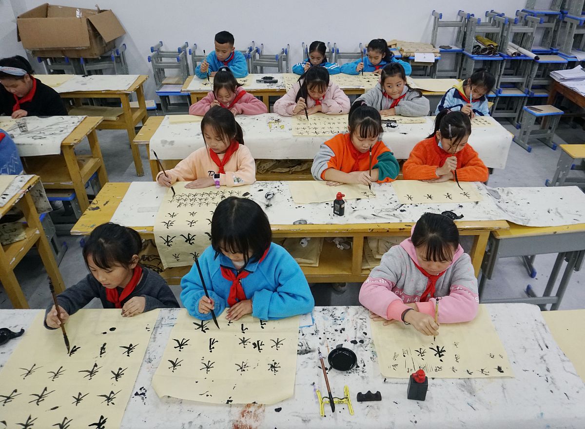 2021年11月29日,贵州省黔东南苗族侗族自治州从江县城关第三小学的学