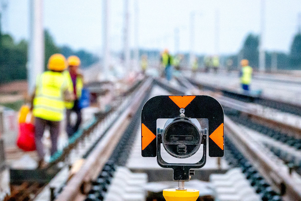 浚县中专学校2021年高铁乘务专业招生简章-培养高素质乘务人才